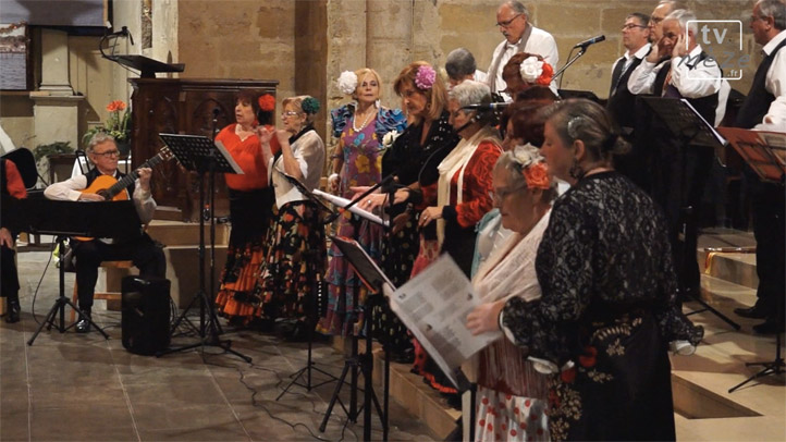 "Dios te salve Maria" par l'association "Coro Aficion"