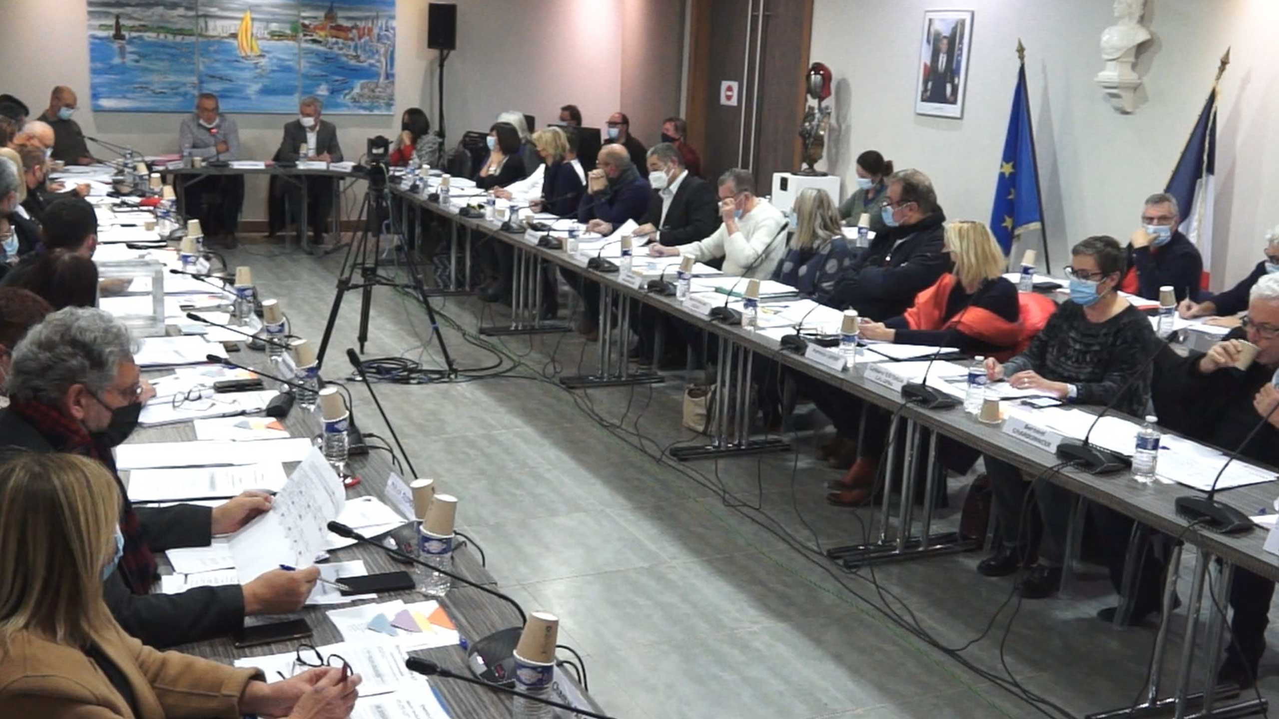 Conseil municipal de la ville de Mèze du 17 décembre 2021 - part 1