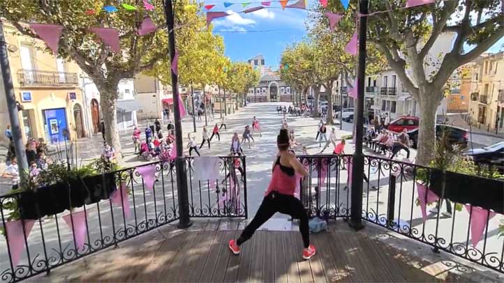 Séance de pound dans le cadre de Mèze en rose