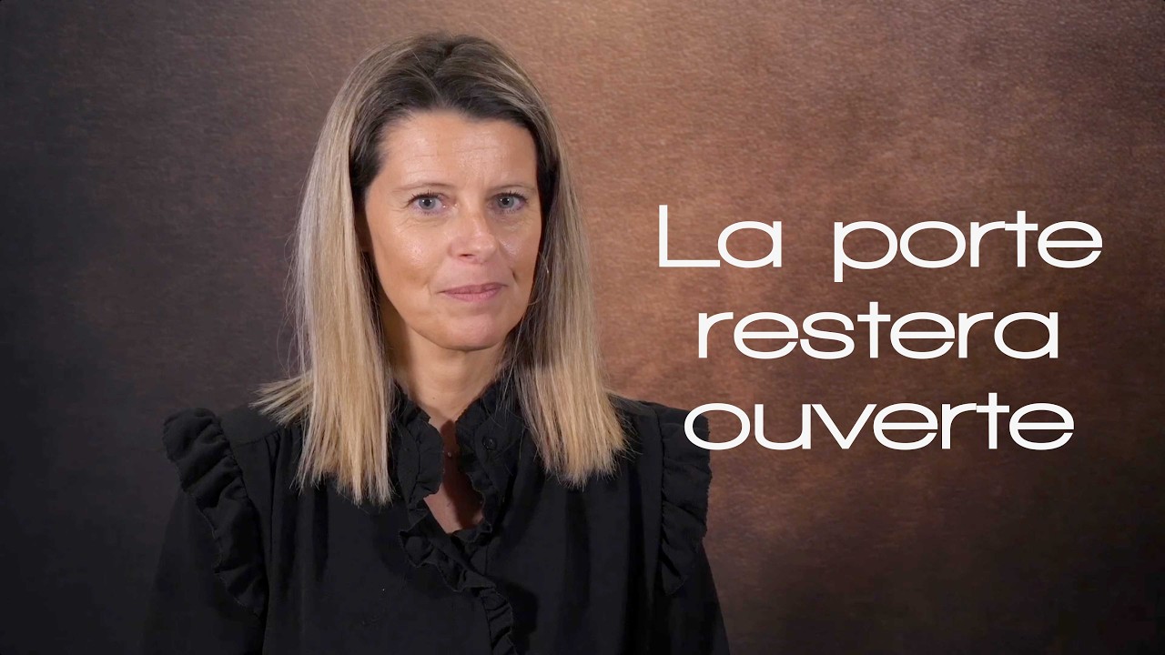 Son frère a coupé les ponts : elle continue pourtant de l’attendre